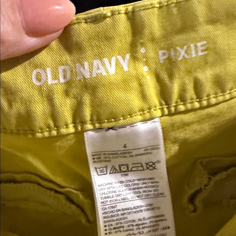 Old Navy pixie - Picture 2 of 2